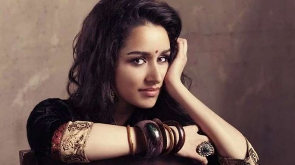 वास्तविकता में दिखावा उनके जीवन का छोटा हिस्सा : श्रद्धा