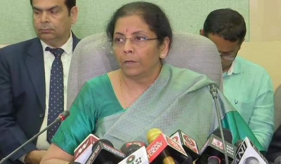 Yes Bank के ग्राहकों का पैसा सुरक्षित, RBI जल्द समाधान के लिए कर रहा काम: निर्मला सीतारमण