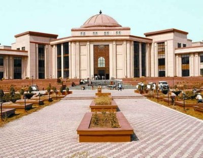 सालों से संविदा पर नौकरी कर रहे 79 प्राध्यापकों को नियमित करने का आदेश