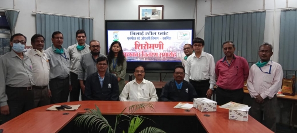 एसपी-3 विभाग के कार्मिक कर्म शिरोमणि पुरस्कार से सम्मानित