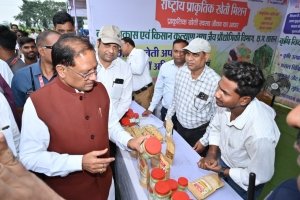 प्रधानमंत्री श्री नरेन्द्र मोदी ने किसानों के लिए 41 हजार करोड़ रूपए से अधिक की दो नई योजनाओं का किया शुभारंभ