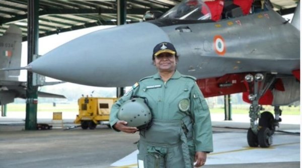 राष्ट्रपति द्रौपदी मुर्मू ने भरी राफेल में उड़ान, यही जेट ‘ऑपरेशन सिंदूर’ में बना था पाकिस्तान का काल