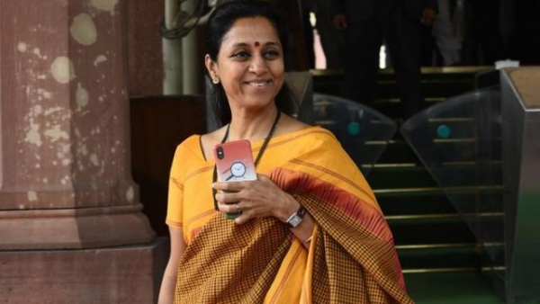 उद्धव ठाकरे की शपथ से पहले भावुक हुईं सुप्रिया सुले, याद आए बाला साहेब और मां साहेब