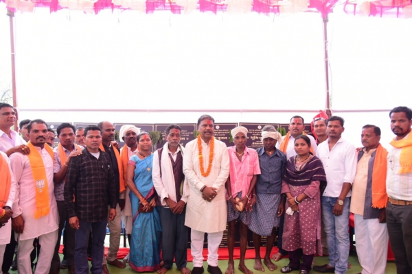 माओवाद के अंत के साथ बस्तर क्षेत्र में अब विकास को मिलेगी नई दिशा