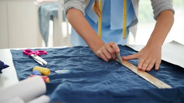 दर्जी समय पर ब्लाउज नहीं दे सका, अदालत ने 7,000 रुपये का जुर्माना लगाया