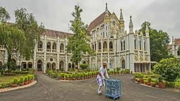 आरक्षण के आधार पर सेट का परिणाम क्यों जारी किया: हाईकोर्ट