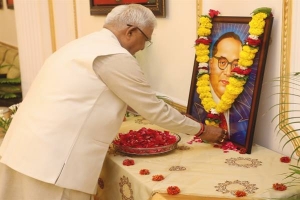 राज्यपाल श्री पटेल ने भारत रत्न डॉ. अम्बेडकर की जयंती पर किया नमन