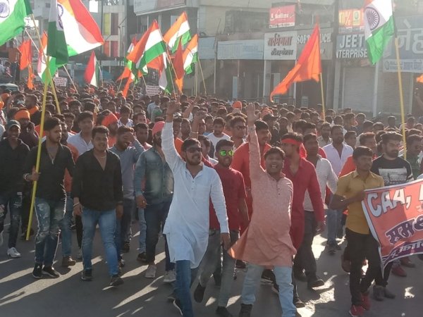 सीएएके समर्थन में निकली पदयात्रा… 500 मीटर लंबे तिरंगा के साथ दिखा देश भक्ति का रंग