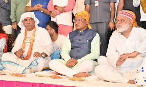 मुख्यमंत्री साय संत बाबा हरदास राम साहिब जी की बरसी महोत्सव में हुए शामिल