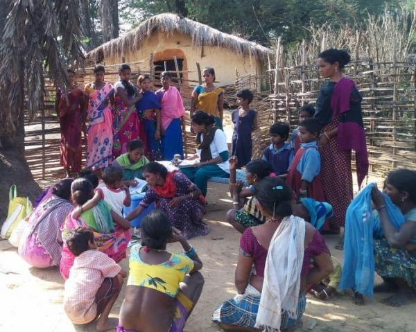 &lsquo;मलेरिया मुक्त बस्तर अभियान&lsquo; रूनारायणपुर जिले के सुदुर अंचलों में दस्तक दे रही है, स्वास्थ्य विभाग की टीम