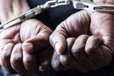 फर्जी Facebook id से लड़कियों को ब्लैकमेल करता था आरोपी, बिहार से हुई गिरफ्तारी