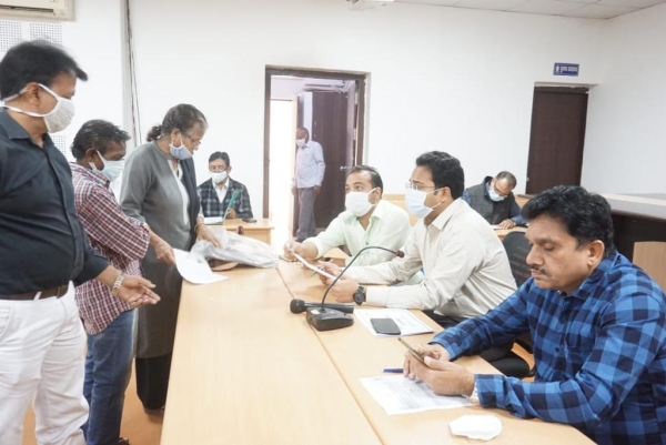 निगम मुख्य कार्यालय में आयोजित जनदर्शन में प्राप्त हुए 44 आवेदन, 6 आवेदन का किया गया त्वरित निराकरण