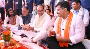 केंद्रीय मंत्री  शिवराज सिंह चौहान और मुख्यमंत्री  विष्णु देव साय ने सक्ति जिले में 121.70 करोड़ रुपए के 38 विकास कार्यों का किया लोकार्पण एवं भूमिपूजन