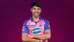 खुद बताया ध्रुव जुरेल ने, शतक के बाद किसको दी ये खास श्रद्धांजलि