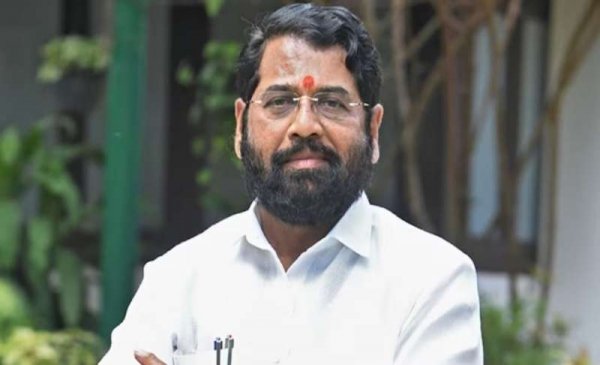 एकनाथ शिंदे का विपक्ष पर हमला, बोले- ‘हम सोने के चम्मच लेकर नहीं पैदा हुए