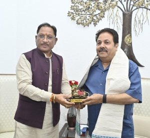 मुख्यमंत्री  साय से बीसीसीआई उपाध्यक्ष  राजीव शुक्ला ने की सौजन्य मुलाकात