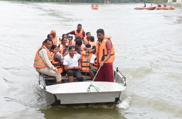 शिवनाथ नदी में बाढ़ बचाव मॉकड्रिल का आयोजन