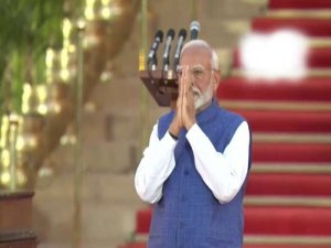 नरेंद्र मोदी ने तीसरी बार प्रधानमंत्री पद की शपथ ली