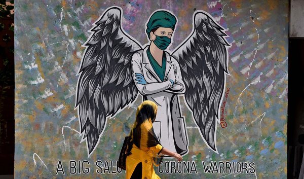 जानिए दिल्ली में सप्ताहांत कर्फ्यू के दौरान किन लोगों को आने-जाने की अनुमति मिलेगी