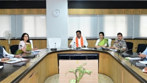 उप मुख्यमंत्री श्री विजय शर्मा ने नक्सल प्रभावित जिलों में विकास और पुनर्वास कार्यों में तेजी लाने के दिए निर्देश