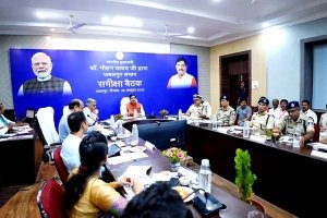 कानून व्यवस्था को सुदृढ़ करें और नशे के खिलाफ हो सख्त कार्रवाई : मुख्यमंत्री डॉ. यादव