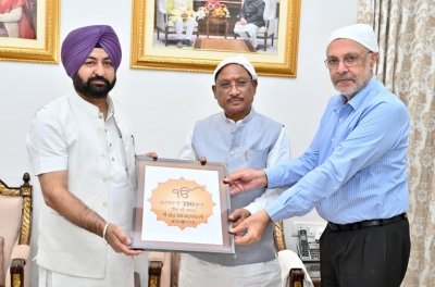 मुख्यमंत्री श्री विष्णु देव साय से पंजाब सरकार के मंत्रियों ने की सौजन्य मुलाकात