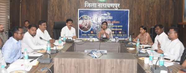 ​सबसे दूर, सबसे पहले: नारायणपुर के 262 आदिवासी गाँवों में पहुँचेगा विकास