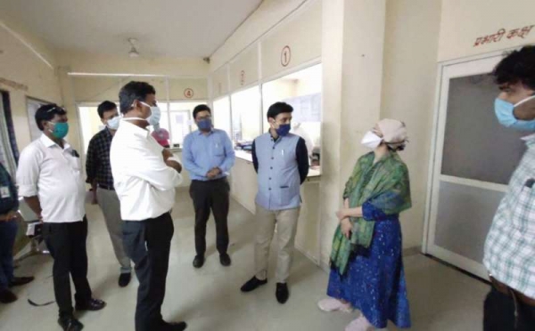 कलेक्टर ने तहसील न्यायालय, लोक सेवा गारंटी केन्द्रों का किया औचक निरीक्षण