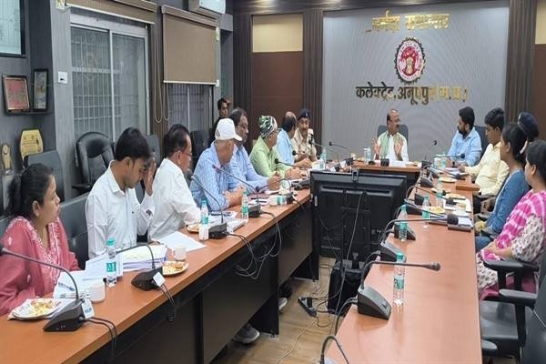 राजस्व महा अभियान का हो प्रभावी क्रियान्वयन - कुटीर व ग्रामोद्योग राज्यमंत्री जायसवाल