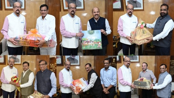 राज्यपाल  डेका से विभिन्न विश्वविद्यालयों के कुलपतियों ने सौजन्य भेंट की