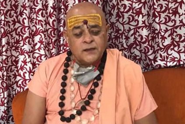 शिवराज सरकार की &lsquo;गौ-कैबिनेट&rsquo; का स्वामी अखिलेश्वरानंद ने किया स्&zwj;वागत, कमलनाथ को लेकर कही ये बात