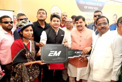 ई-साइकिलों के प्रयोग से महिला कर्मयोगियों को मिलेगी शक्ति : मुख्यमंत्री डॉ. यादव