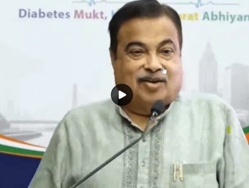 केंद्रीय परिवहन मंत्री नितिन गडकरी ने सभी राज्य सरकारों से बाइक टैक्सी को मंजूरी देने की अपील की