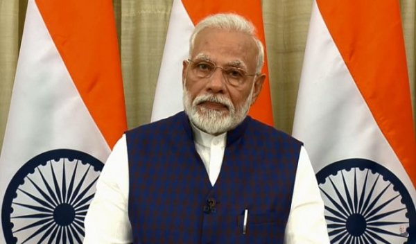 PM मोदी ने चक्रवात प्रभावित बंगाल को मदद का दिया आश्वासन, कहा- स्थिति सामान्य करने के लिए प्रयास जारी