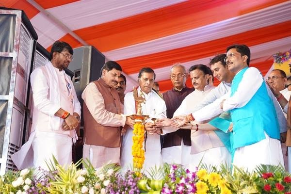 देवतालाब, बनारस और प्रयागराज धार्मिक क्षेत्र का अनूठा त्रिकोण : मुख्यमंत्री डॉ. यादव