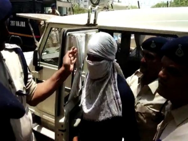 बच्ची से दुष्कर्म और हत्या के आरोपी को कोर्ट ने एक दिन की न्यायिक हिरासत में जेल भेजा