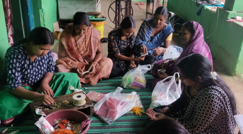 रक्षाबंधन पर बिखरेगा हरियाली का संदेश