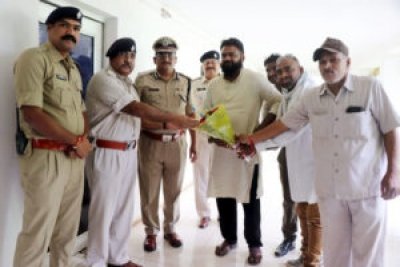 मोदी आर्मी और छत्तीसगढ़ स्वाभिमान मंच ने किया पुलिस अधीक्षक सहित टीम का सम्मान