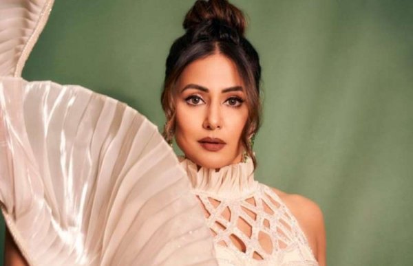 फैंस के लिए राहत भरी खबर, हिना खान की कीमोथैरेपी पूरी, अब नए ट्रीटमेंट पर फोकस