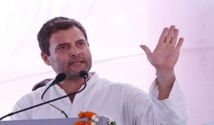 मोदी शासन में सीबीआई खुद से ही जंग लड़ रही: राहुल गांधी