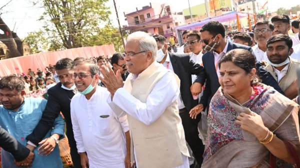 मुख्यमंत्री  भूपेश बघेल ने आज बिलासपुर में तिफरा फ्लाई ओवर ब्रिज का लोकार्पण किया...