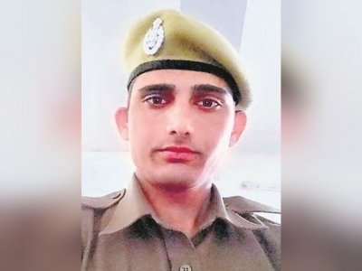 ट्रेनिंग में आए सीआईएसएफ जवानों को धूप में 10 किमी दौड़ाया, लू से एक की मौत