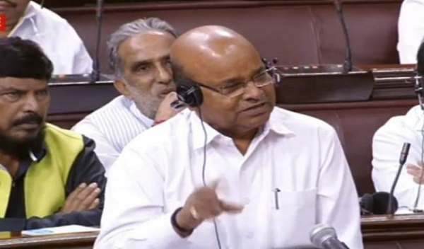 सवर्णों को आरक्षण देने वाला संविधान संशोधन विधेयक लोकसभा में पेश