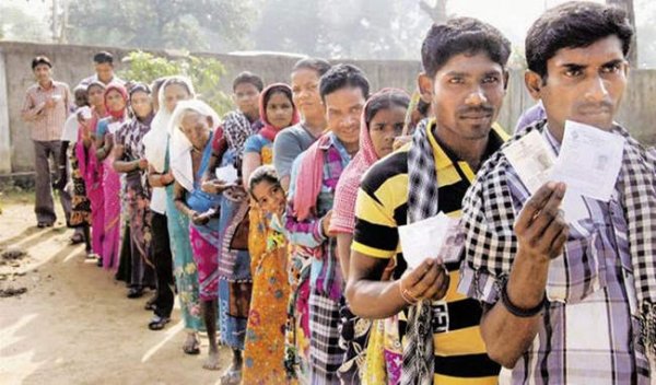 छत्तीसगढ़ के मतदाताओं ने नक्सलियों को दिया बुलेट का जबाव बैलेट से