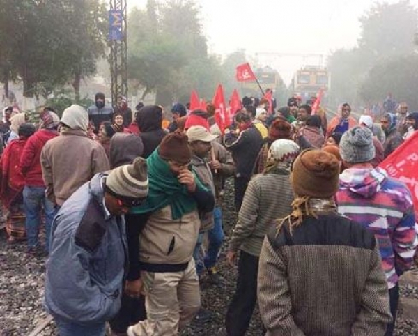 10 ट्रेड यूनियनों का भारत बंद, दिख रहा असर