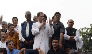 प्रधानमंत्री मोदी का भ्रष्टाचार बंद होने तक हम लड़ेंगे: राहुल