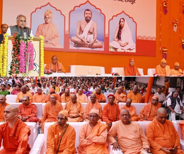 स्वामी विवेकानंद की स्मृति में रायपुर में बनेगा अंतर्राष्ट्रीय स्तर का स्मारक - भूपेश बघेल