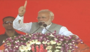 विपक्ष मुझे हटाने का प्रयास कर रहा और मैं आतंक, गरीबी मिटाने की कोशिश कर रहा हूं: मोदी