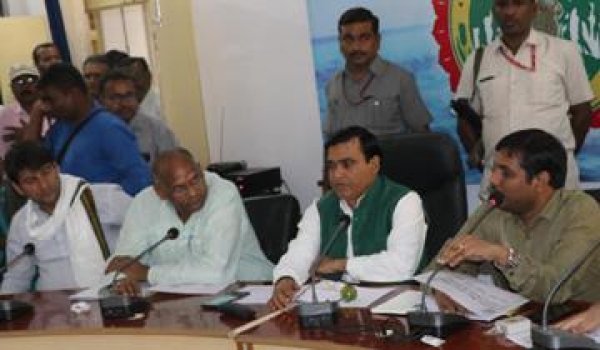 हर जिले में नदी किनारे बनाया जाएगा गौ-वंश अभयारण्य : पशुपालन मंत्री यादव