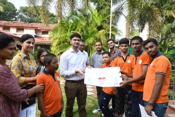 मनोविकास केंद्र के छात्रों ने अंतर्राष्ट्रीय पटल पर जिले का नाम किया रोशन